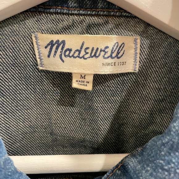 Madewell Distressed Jean Jacket - Picture 3 of 6